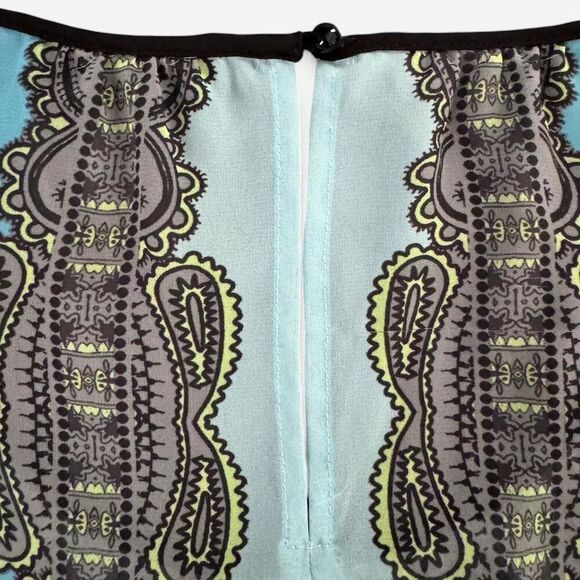 Turquoise and Black Sheer Paisley Sleeveless Blouse - Picture 4 of 4